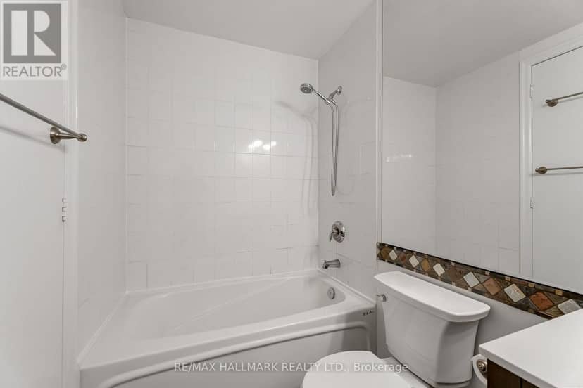 606 - 797 Don Mills Road — photo 16 of 24