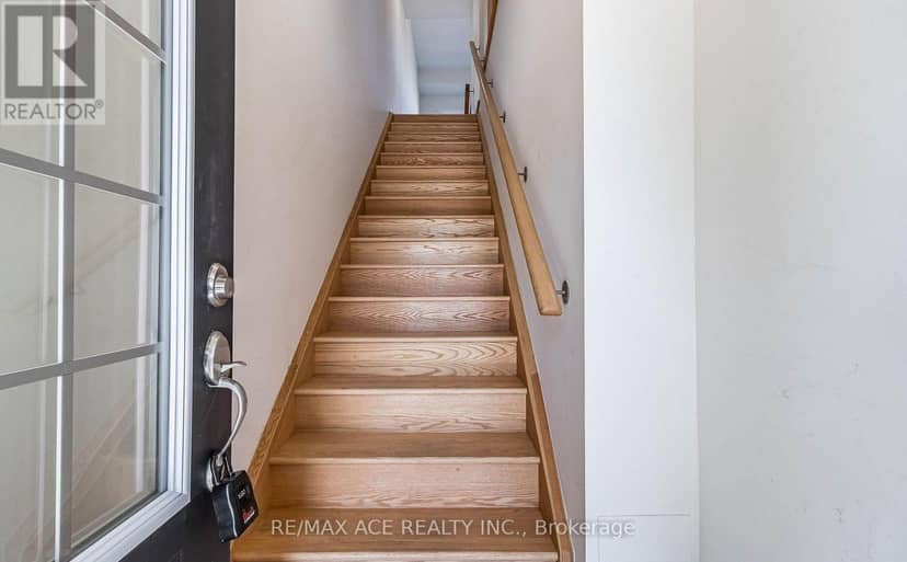 109 - 2560 Barbarolli Path, Oshawa, photo 3