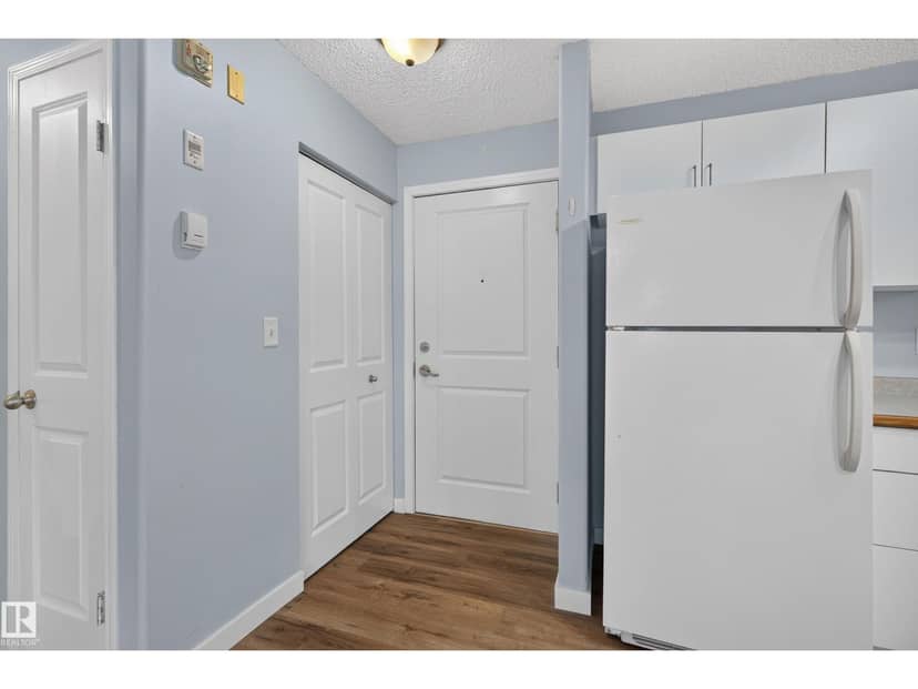 #118 10535 122 ST NW, Edmonton, photo 2