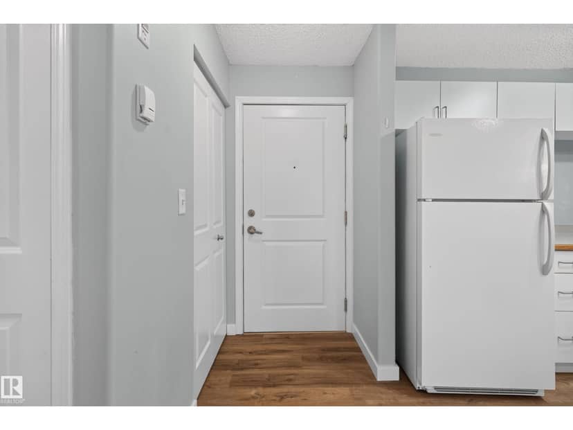 #118 10535 122 ST NW, Edmonton, photo 3