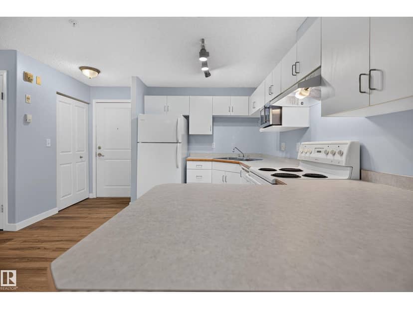 #118 10535 122 ST NW, Edmonton, photo 5