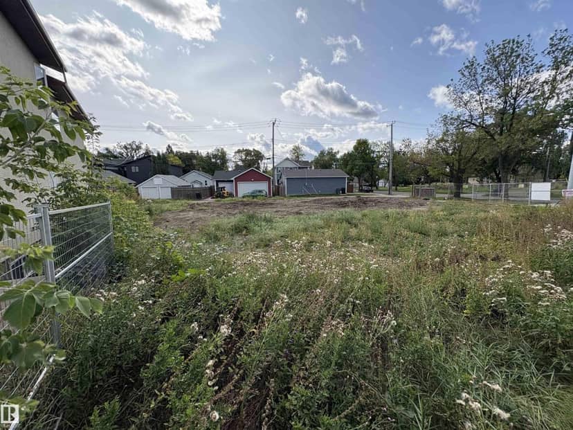 14431 Stony Plain Rd Rd NW, Edmonton, photo 4