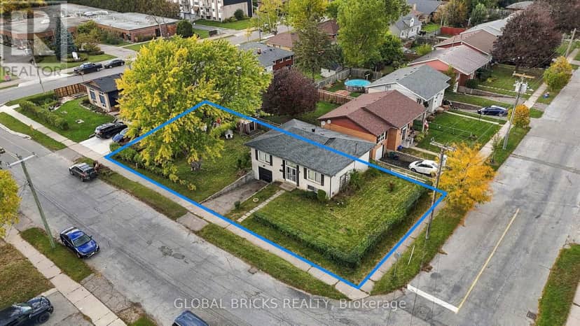 18 Falesy Avenue — photo 6 of 40