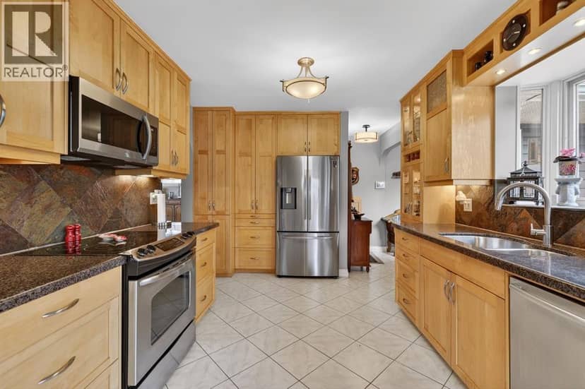 2316 Richmond Road SW — photo 13 of 38