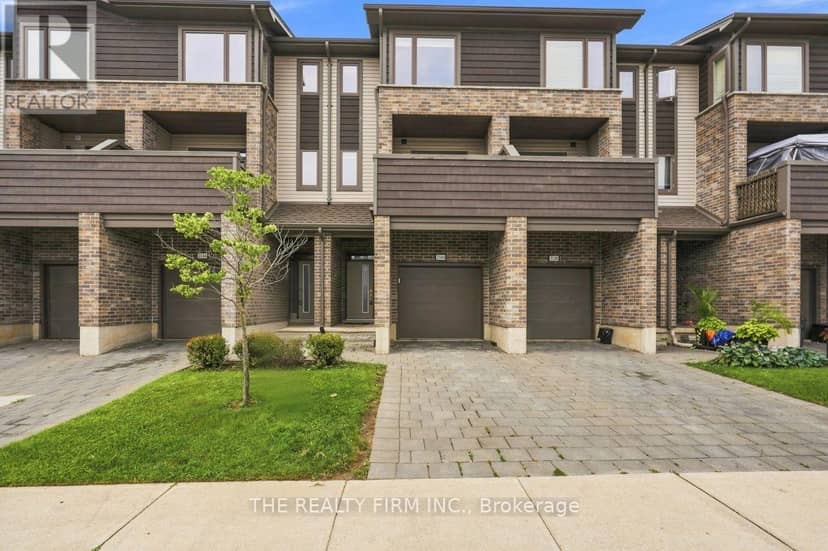 2140 Meadowgate Boulevard, London South