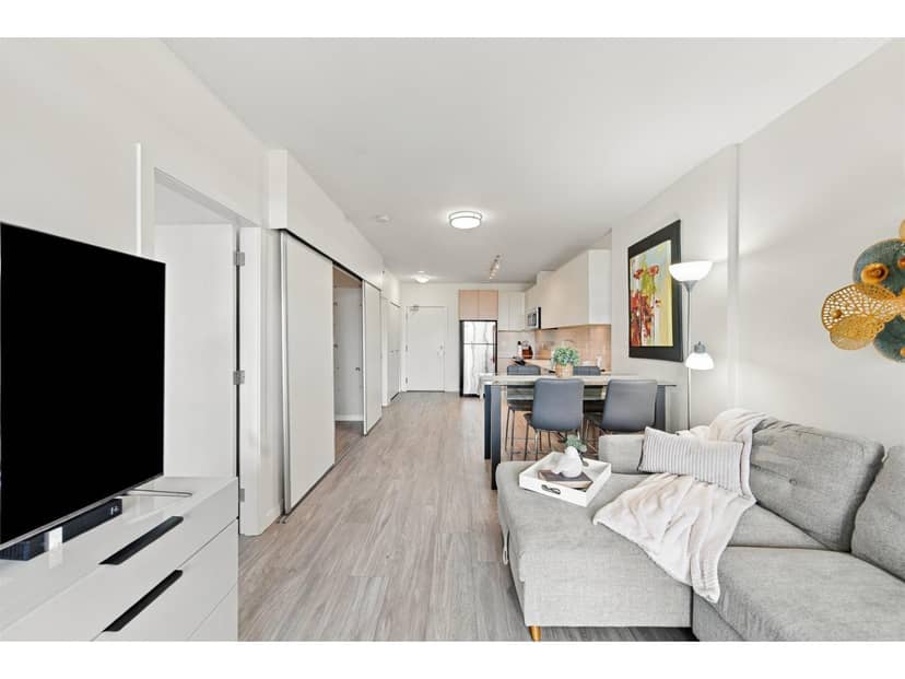 304 13303 CENTRAL AVENUE, Surrey, photo 4