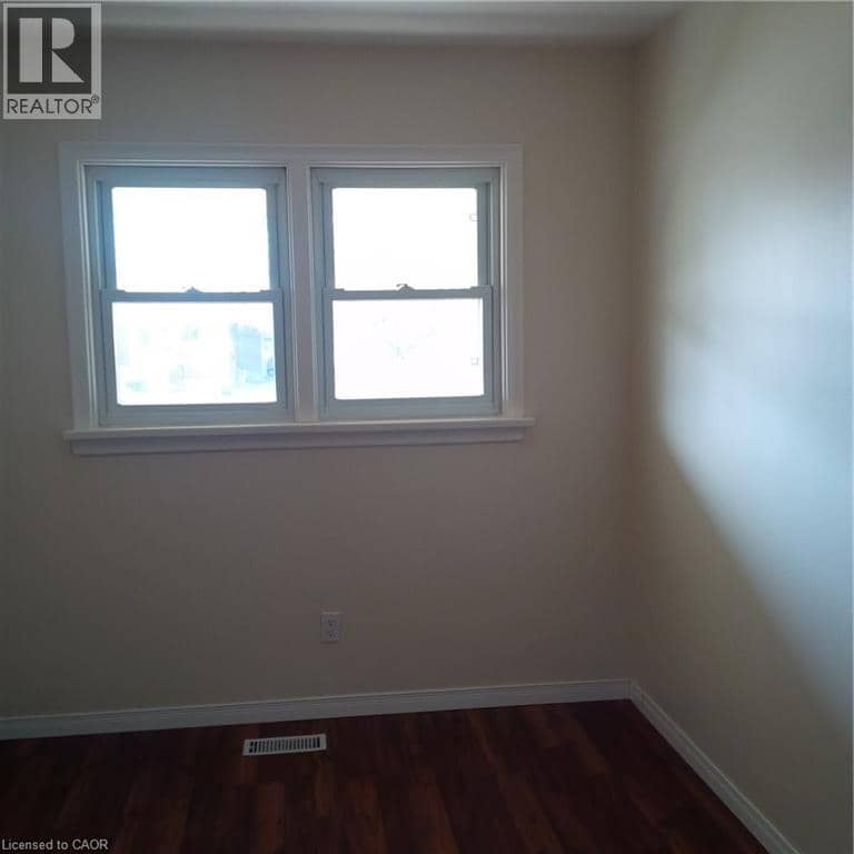 245 EIGHTH Avenue — photo 12 of 40