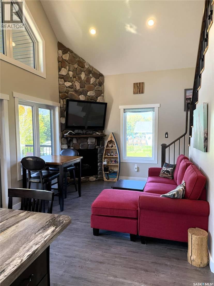 3 Anderson DRIVE — photo 9 of 40
