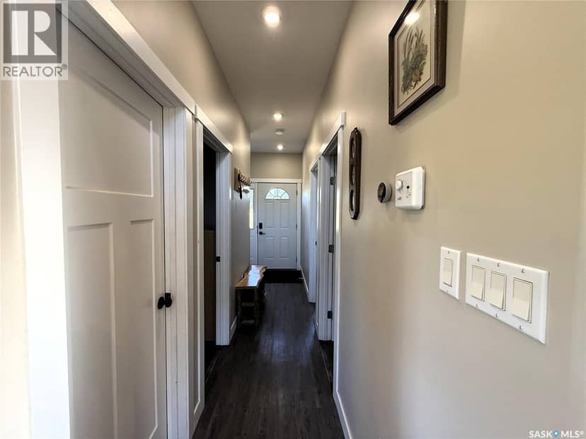 3 Anderson DRIVE — photo 17 of 40