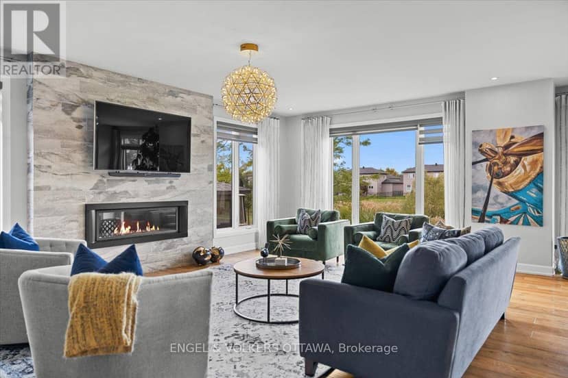 348 St-Tropez Street — photo 20 of 40