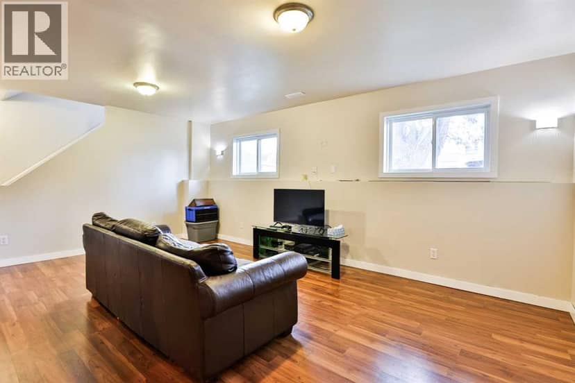 136 Aspen Way — photo 14 of 31