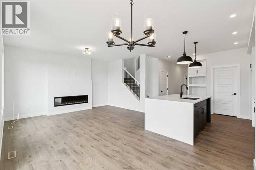 532 Buffaloberry Manor SE — photo 15 of 35