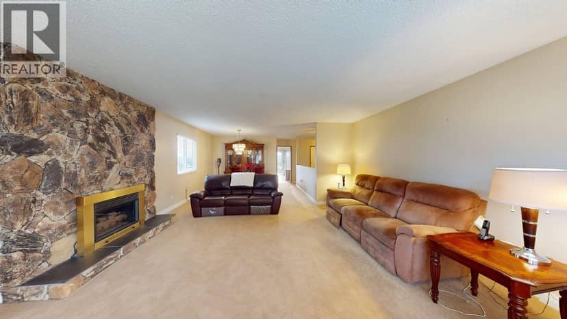 197 WARRICK STREET, Coquitlam, photo 4