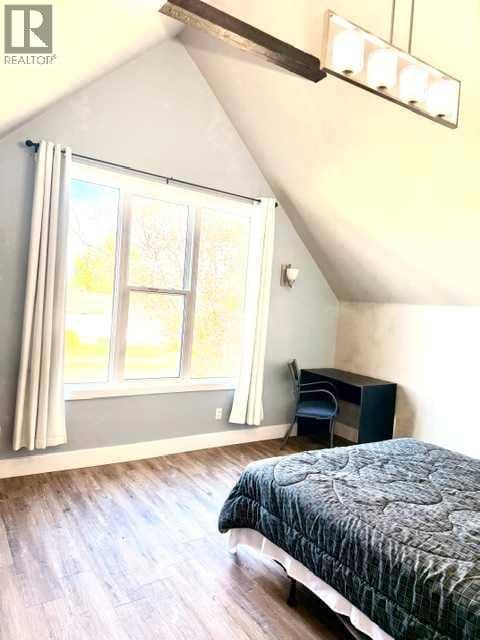 4915 49 Street — photo 21 of 40