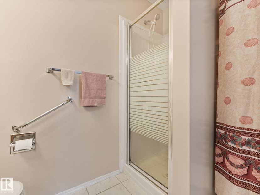 #307 17511 98A AV NW — photo 37 of 40