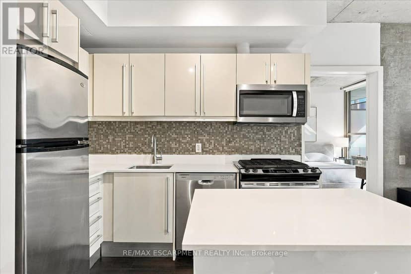 613 - 25 Oxley Street — photo 10 of 29