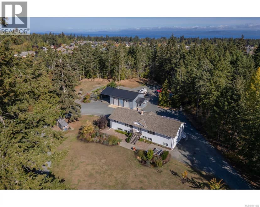 1045 RAVENSBOURNE Lane, Qualicum Beach, photo 6