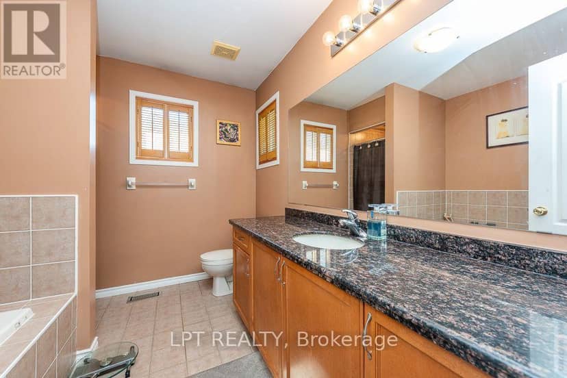 16 Oak Gardens Court — photo 29 of 40