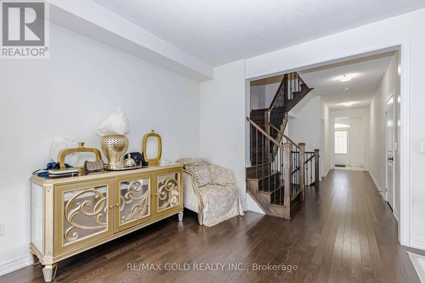 84 Palleschi Drive — photo 15 of 40
