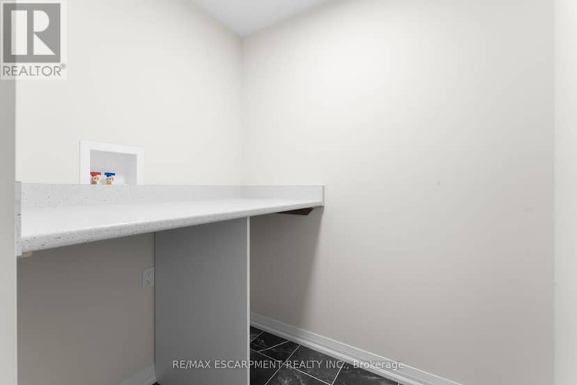 957 Clare Avenue — photo 15 of 40