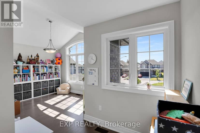 3608 Carolinia Court — photo 35 of 40