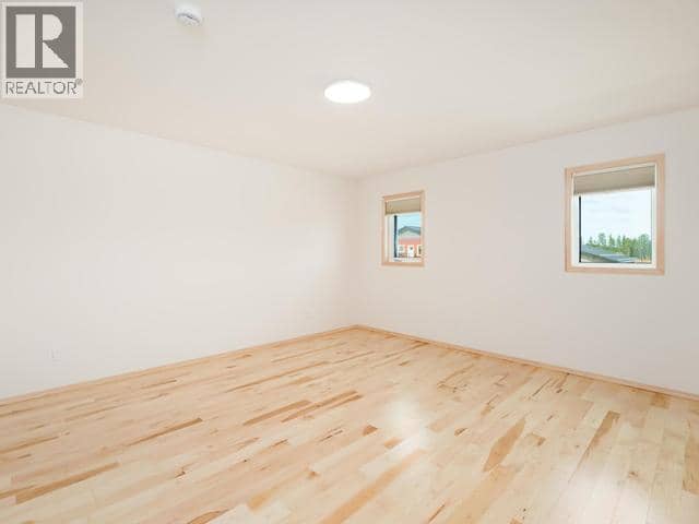 52 Ellwood Street — photo 30 of 35