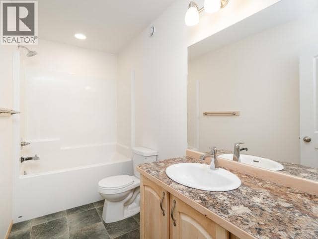 52 Ellwood Street — photo 34 of 35