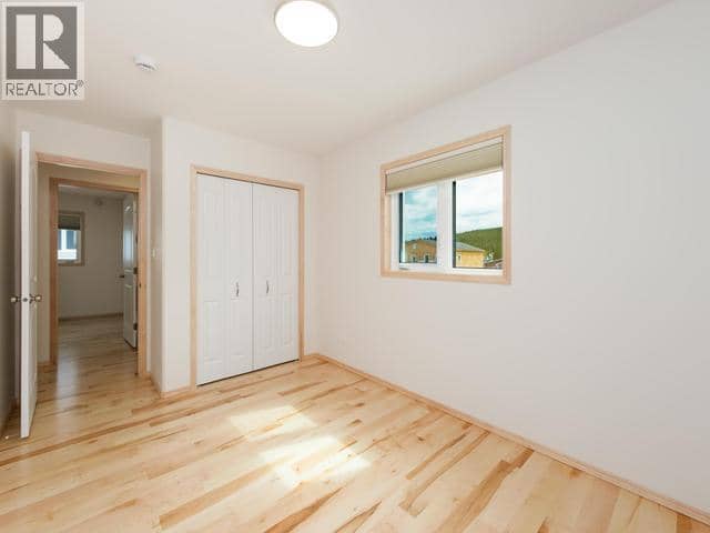 52 Ellwood Street — photo 33 of 35