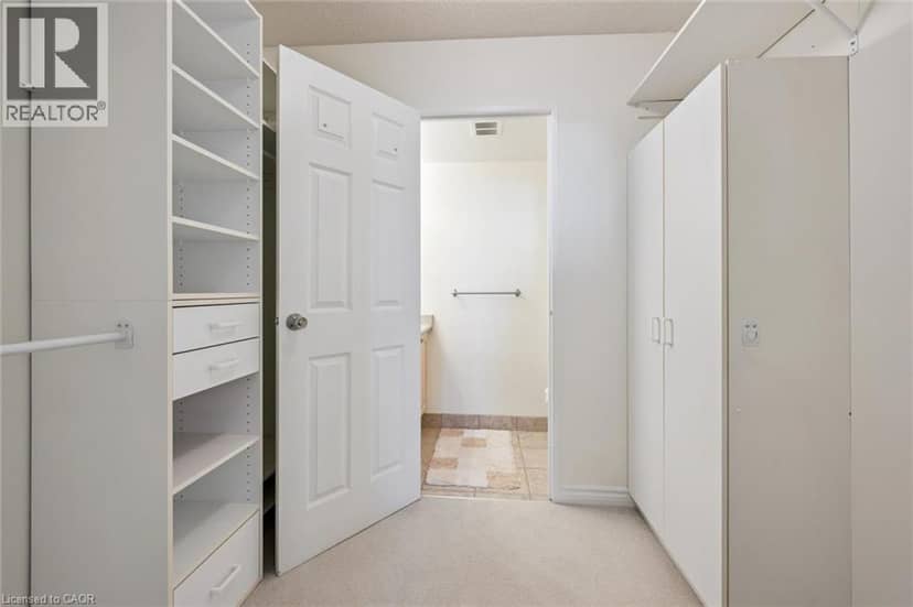 65 WESTMOUNT Road N Unit# 910 — photo 25 of 40