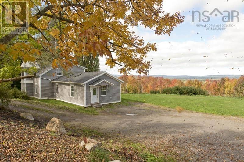175 East Torbrook Road, Torbrook