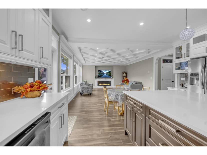 15648 82 AVENUE, Surrey, photo 8