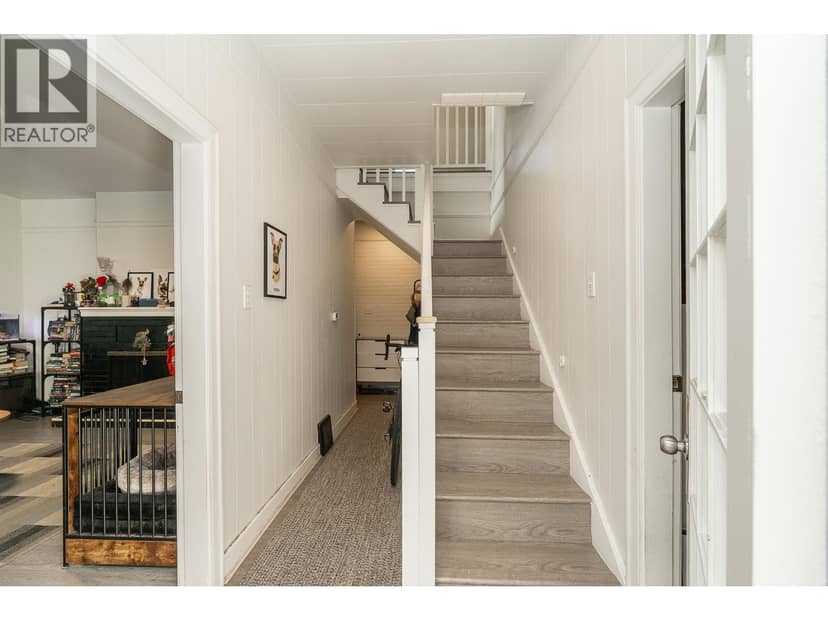 826 WESTWOOD STREET, Coquitlam, photo 5