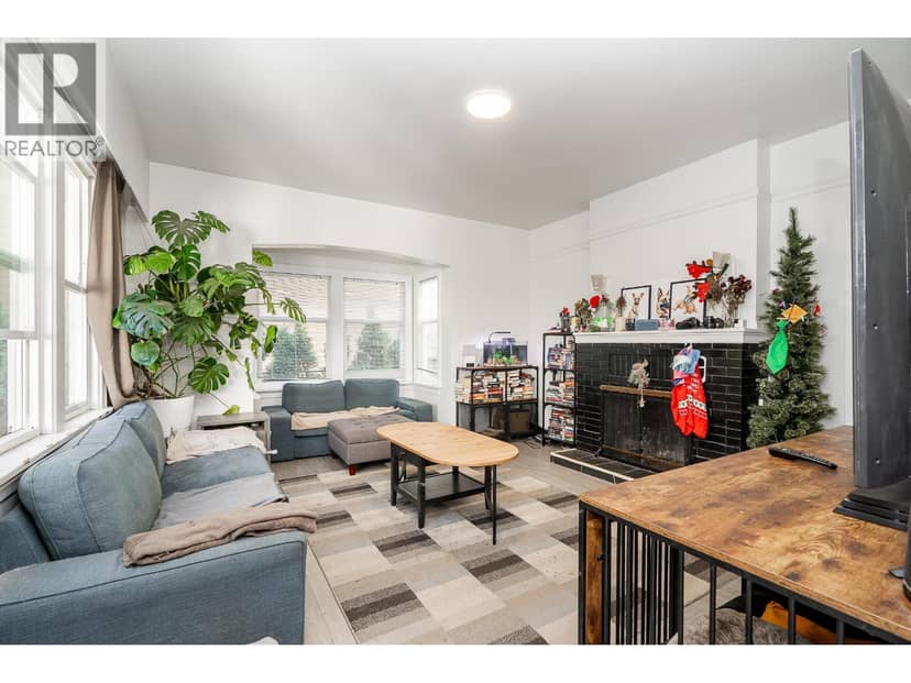 826 WESTWOOD STREET, Coquitlam, photo 6