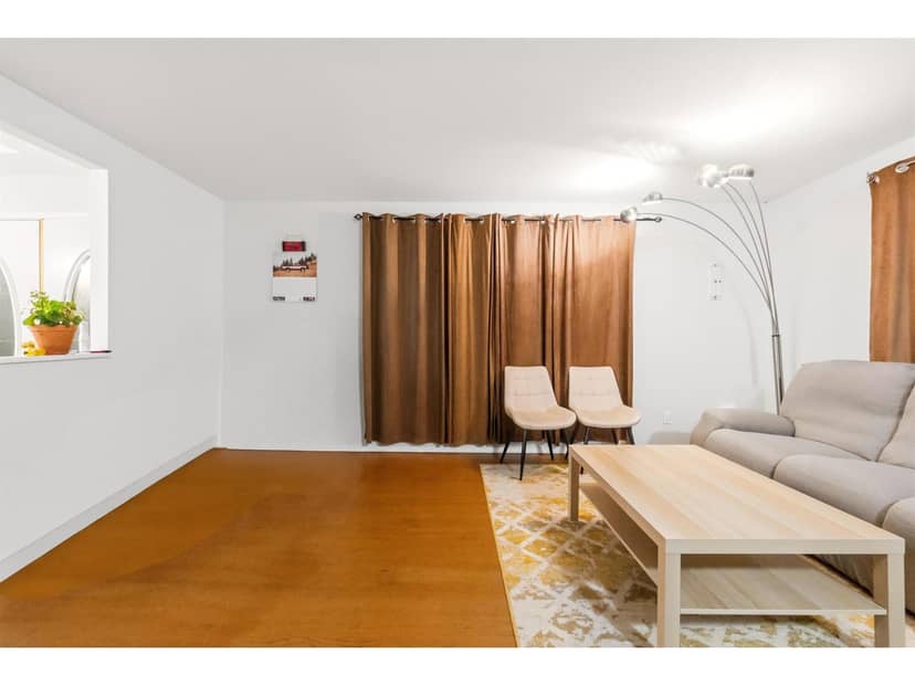 10032 122 STREET, Surrey, photo 5