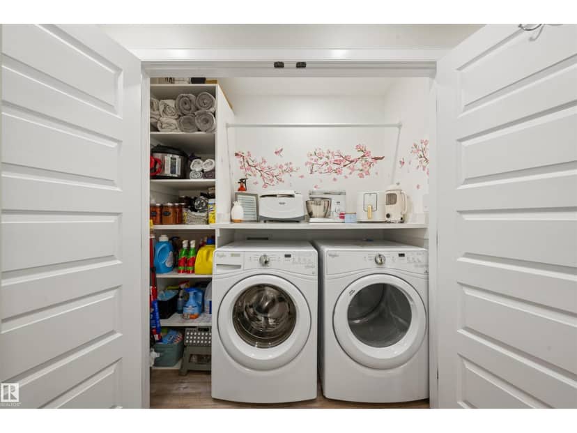 18512 90 AV NW — photo 18 of 40