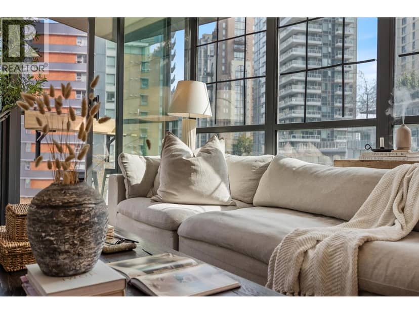 609 501 PACIFIC STREET, Vancouver, photo 2