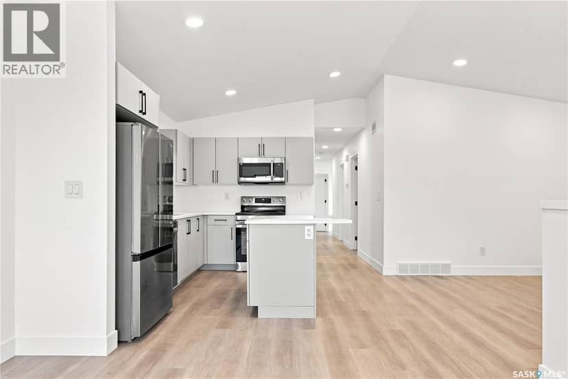451 Stehwien STREET — photo 12 of 40