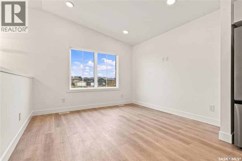 451 Stehwien STREET — photo 9 of 40