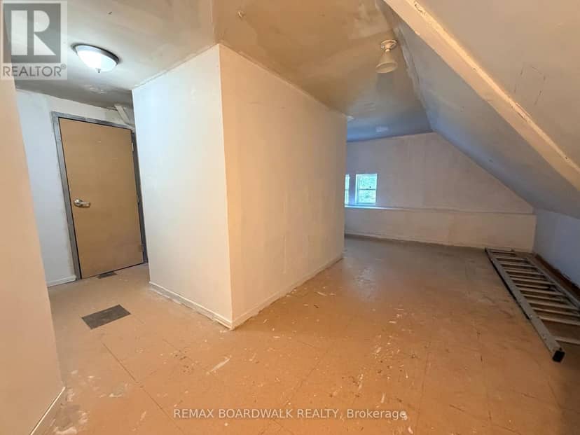205 First Street E — photo 13 of 35