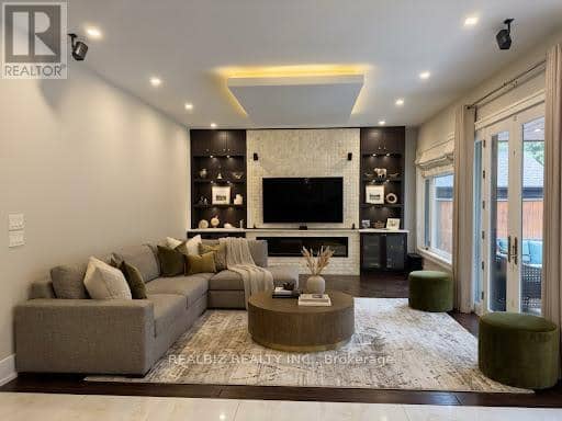 39 Hemford Crescent — photo 6 of 23