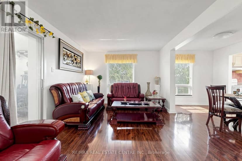 1 Hawkins Court, Brampton, photo 5