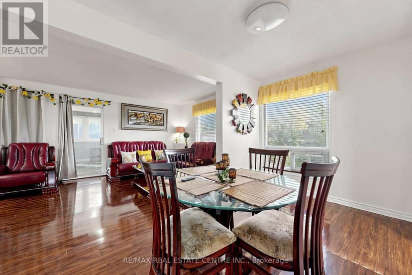 1 Hawkins Court, Brampton, photo 8