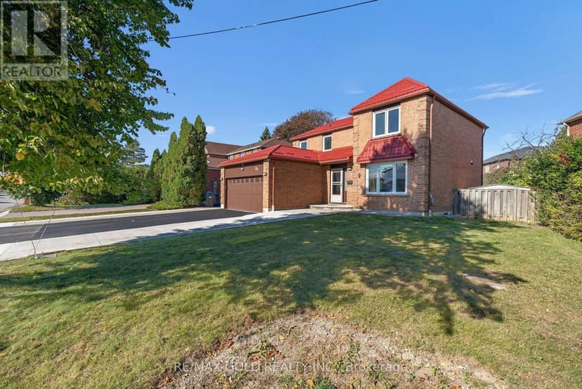 45 Parkside Drive, Brampton, photo 3