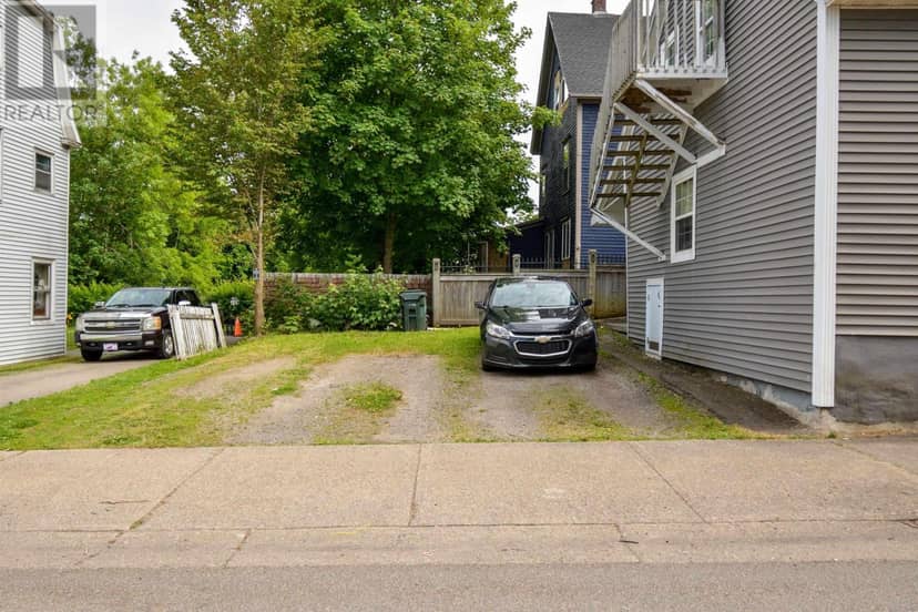 55 Charlotte Street — photo 10 of 24