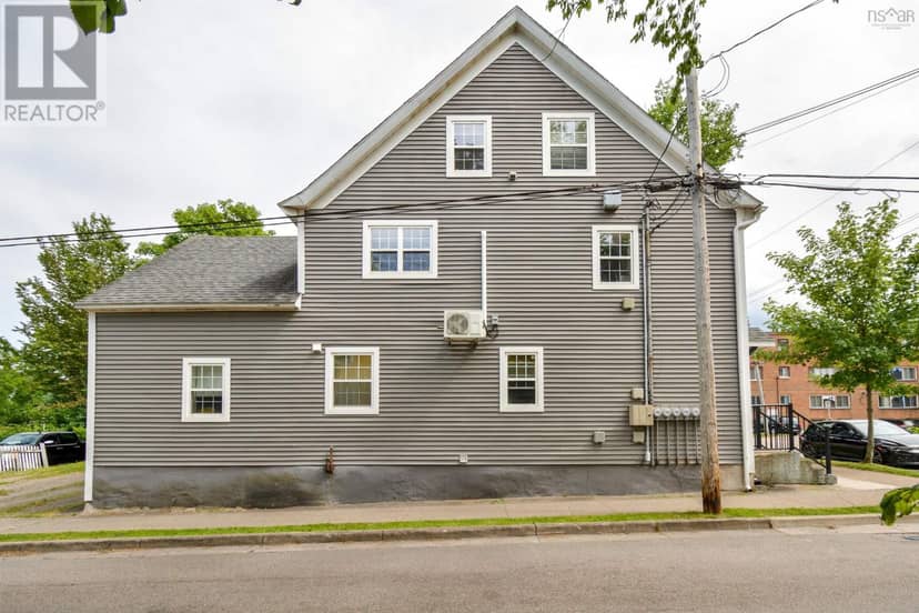 55 Charlotte Street — photo 8 of 24