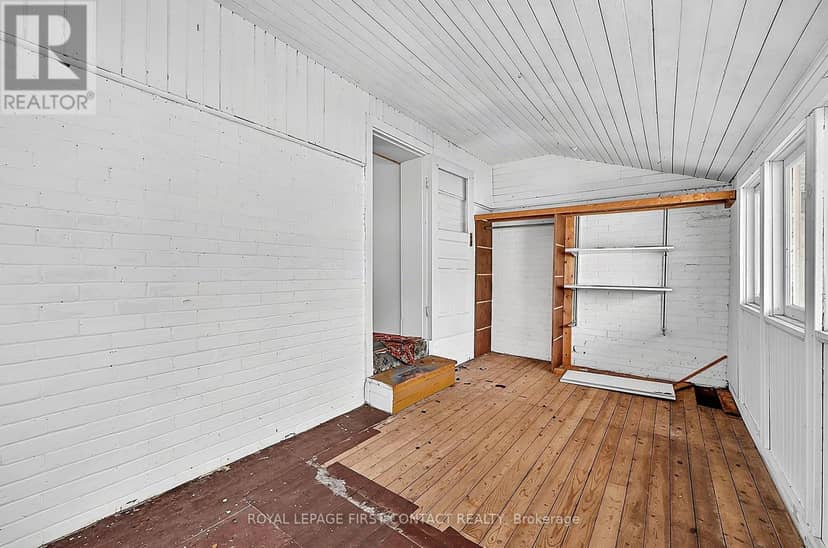 43 Fittons Road W — photo 31 of 40