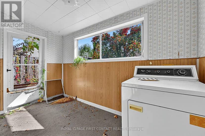 43 Fittons Road W — photo 33 of 40