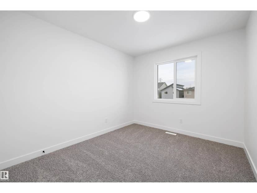18924 28 AV NW — photo 26 of 40