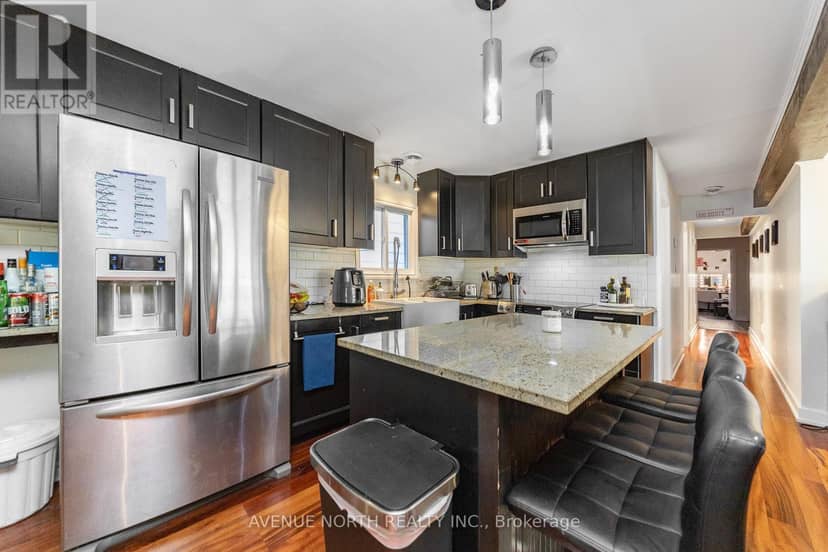 206 Blackburn Avenue — photo 9 of 40