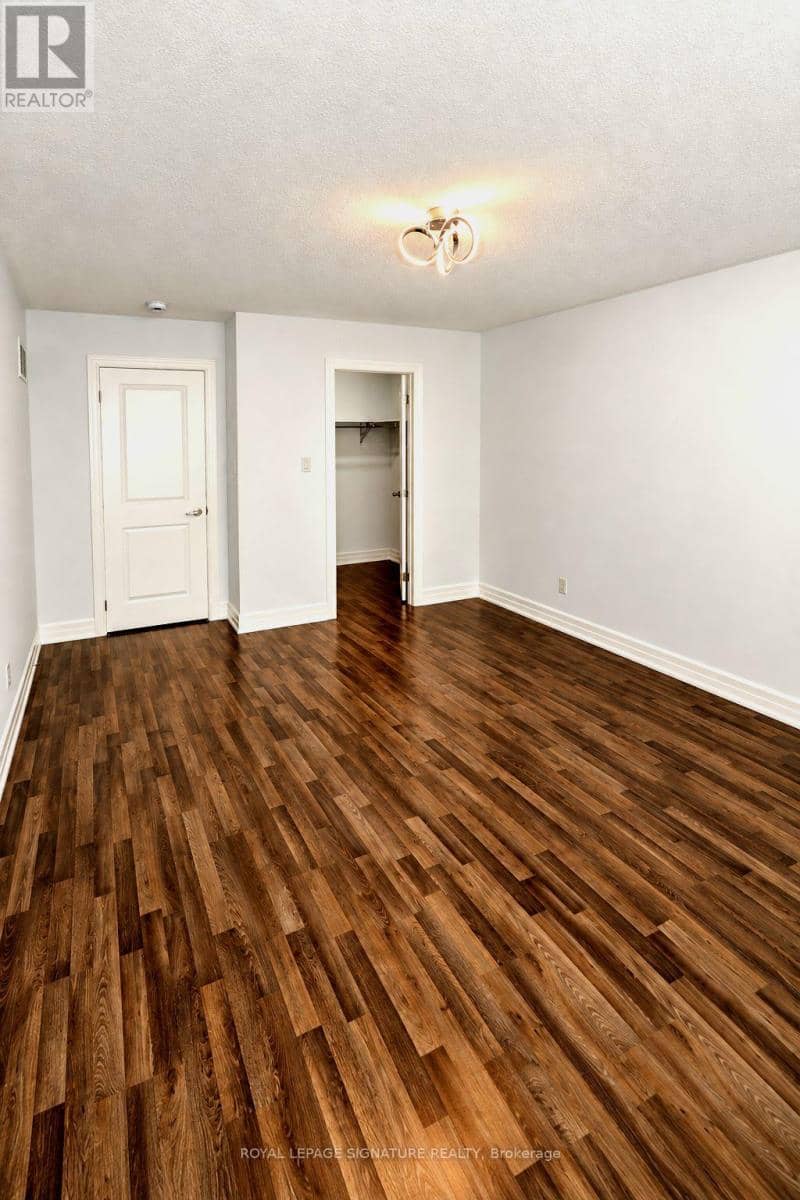 165 Wagner Crescent — photo 18 of 34